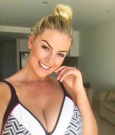 Annaliese Gann photo 49