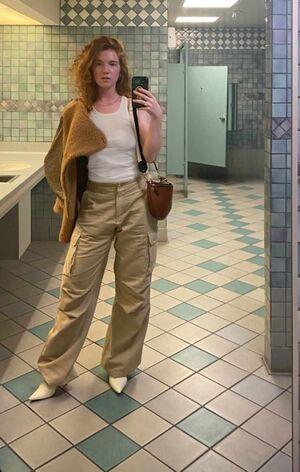 Annalise Basso photo 13