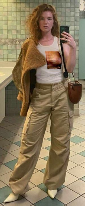 Annalise Basso photo 25