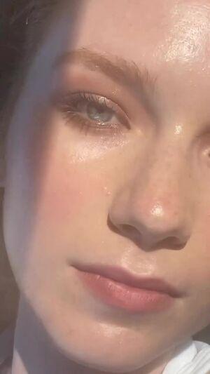 Annalise Basso photo 50