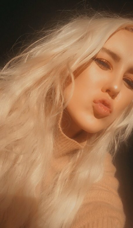 Annanicolefree photo 82