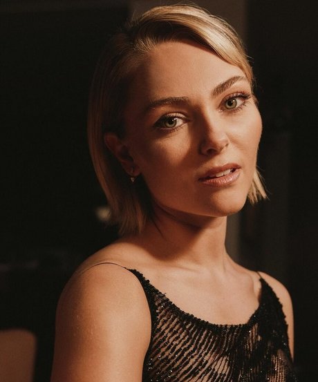AnnaSophia Robb photo 160