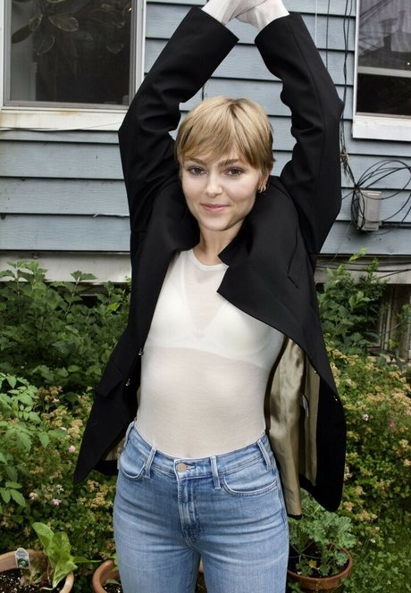 AnnaSophia Robb photo 221