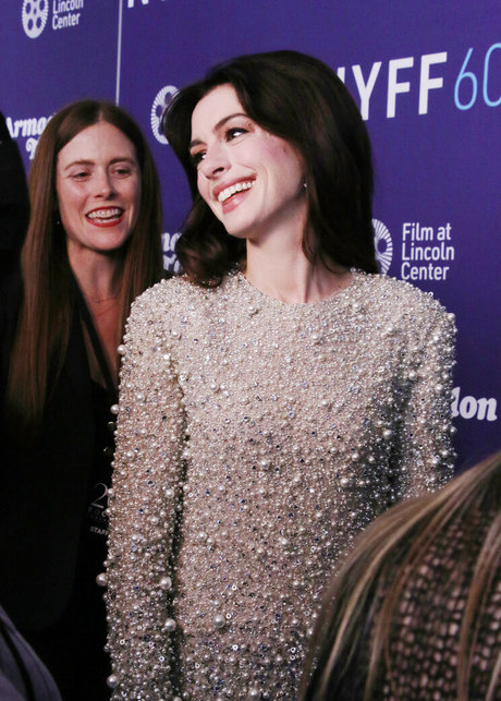 Anne Hathaway photo 254