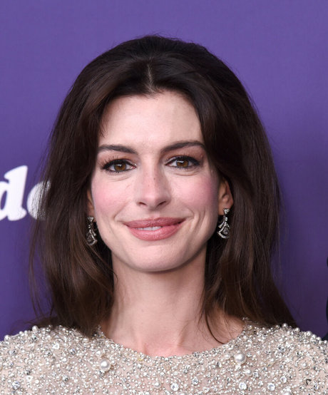 Anne Hathaway photo 533