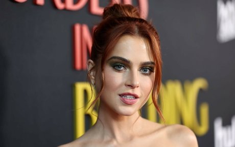 Anne Winters photo 120