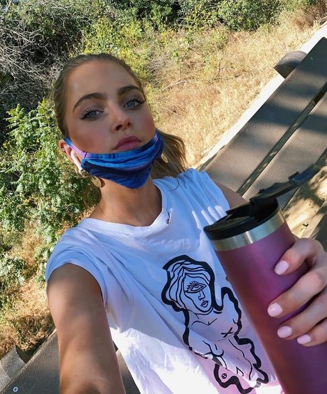Anne Winters photo 170