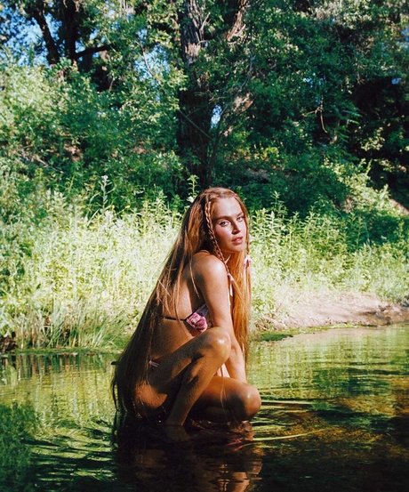 Anne Winters photo 286