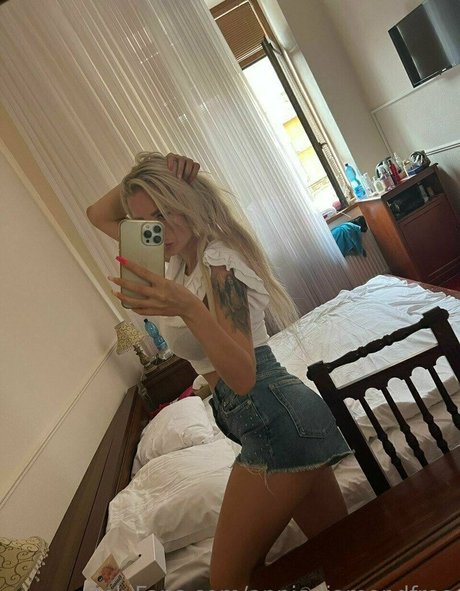 Anniediamondfree photo 31