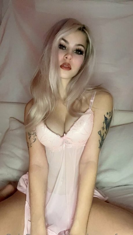 Annireneefree photo 9