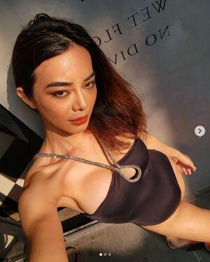 antoniamayle photo 8