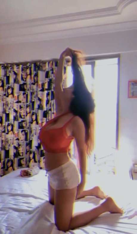Anveshi Jain photo 8