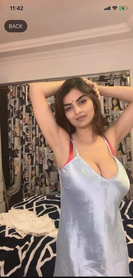 Anveshi Jain photo 15