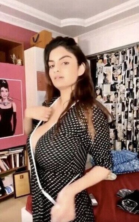 Anveshi Jain photo 22