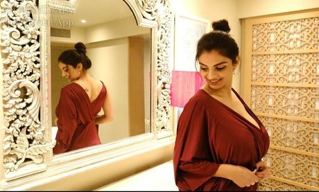 Anveshi Jain photo 285