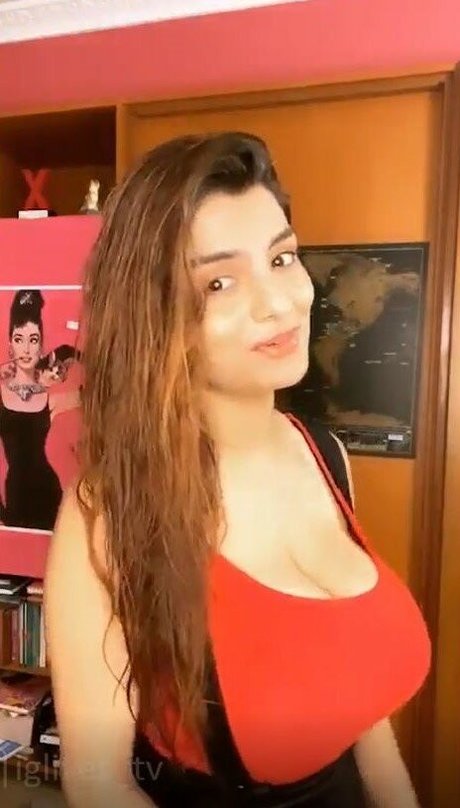 Anveshi Jain photo 296