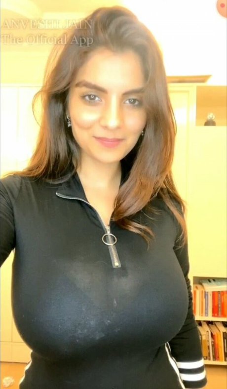 Anveshi Jain photo 305