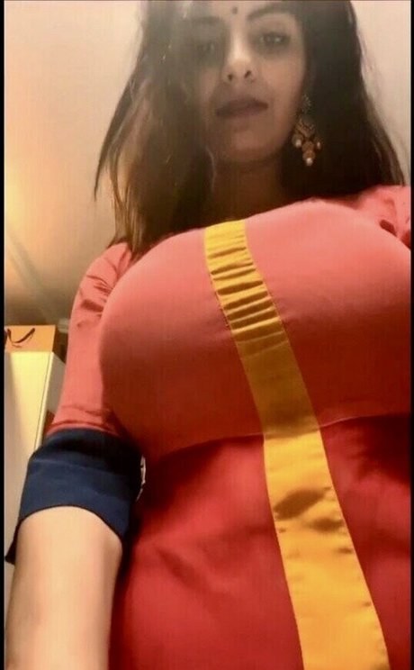 Anveshi Jain photo 353