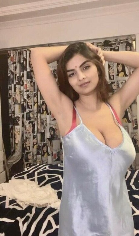Anveshi Jain photo 354