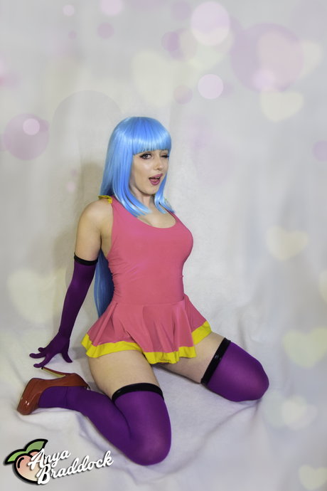 Anya Braddock photo 12