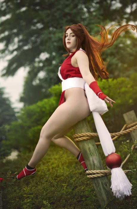 Anya Braddock photo 32