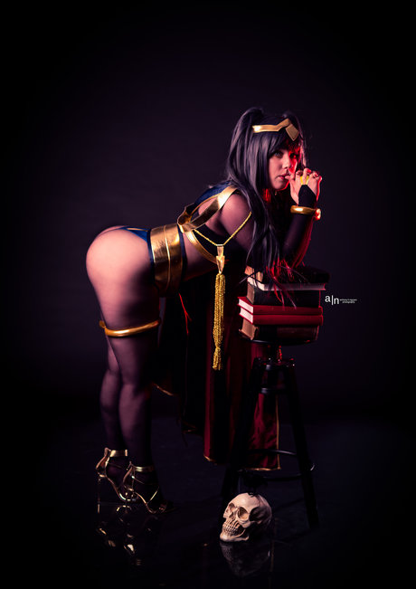 Anya Braddock photo 46