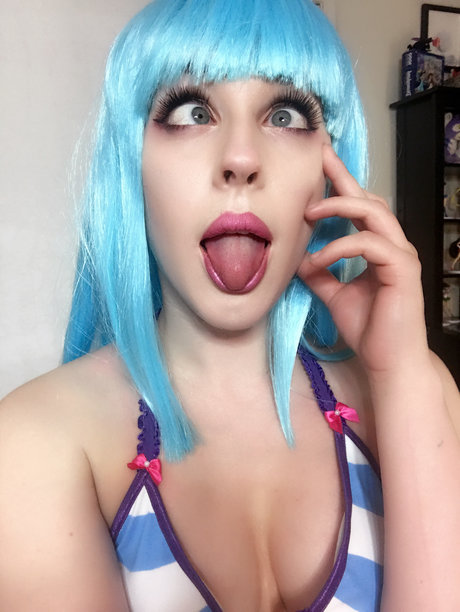 Anya Braddock photo 91