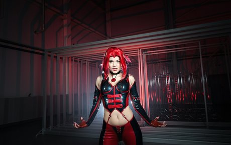 Anya Ichios photo 32