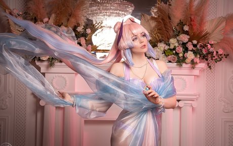 Anya Ichios photo 59