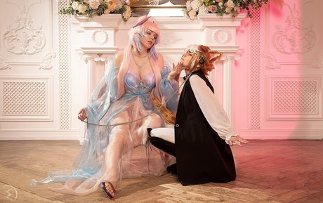 Anya Ichios photo 65