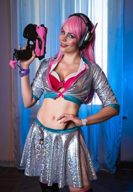 Anya Ichios photo 149