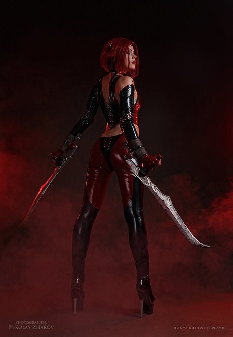 Anya Ichios photo 231