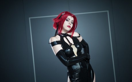 Anya Ichios photo 284