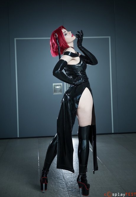 Anya Ichios photo 286