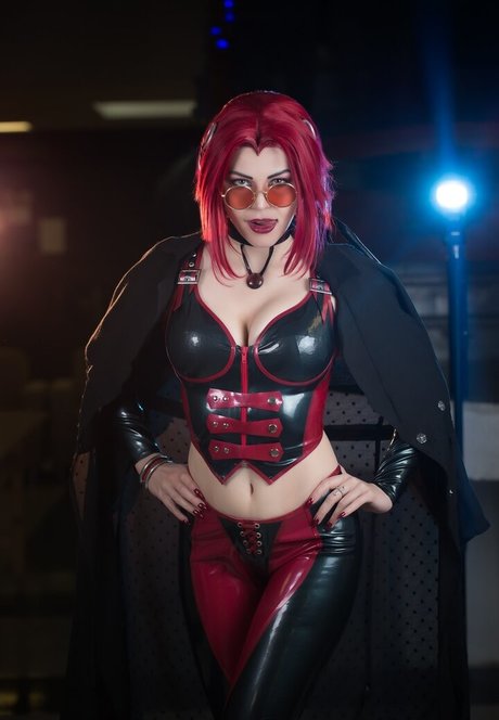 Anya Ichios photo 297