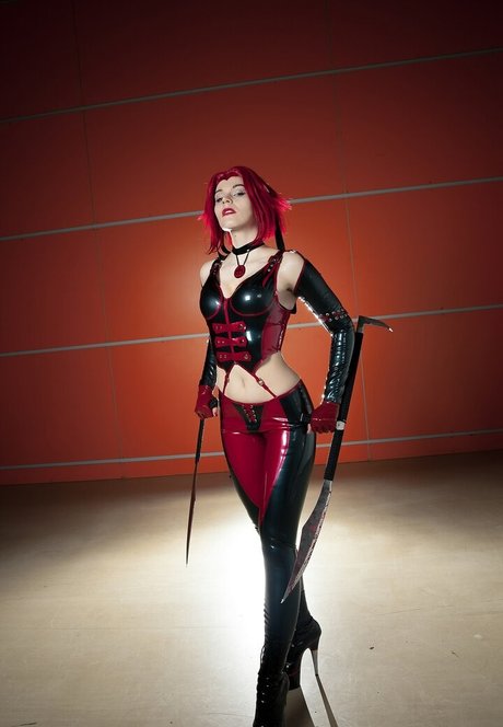 Anya Ichios photo 322