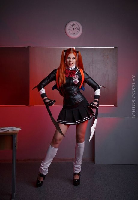 Anya Ichios photo 348