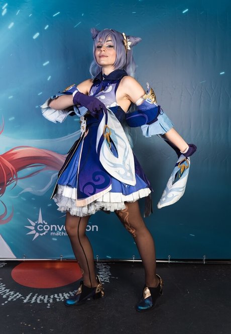 Anya Ichios photo 365