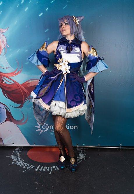 Anya Ichios photo 367