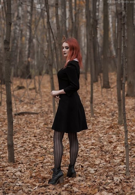 Anya Ichios photo 451