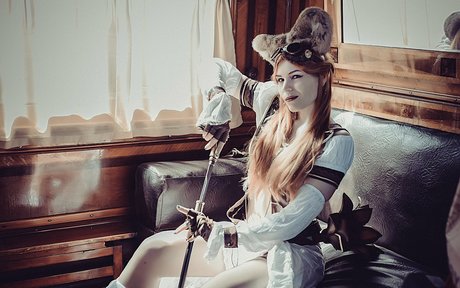 Anya Ichios photo 487