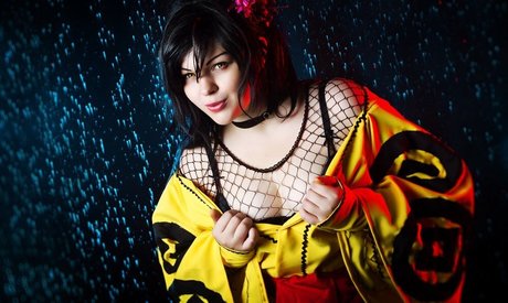 Anya Ichios photo 493