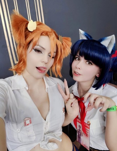 Anya Ichios photo 672