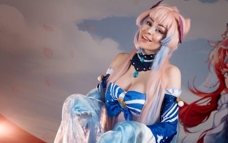 Anya Ichios photo 706
