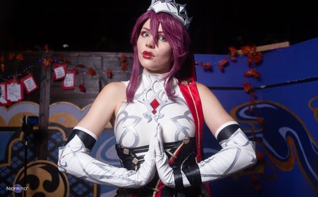 Anya Ichios photo 800