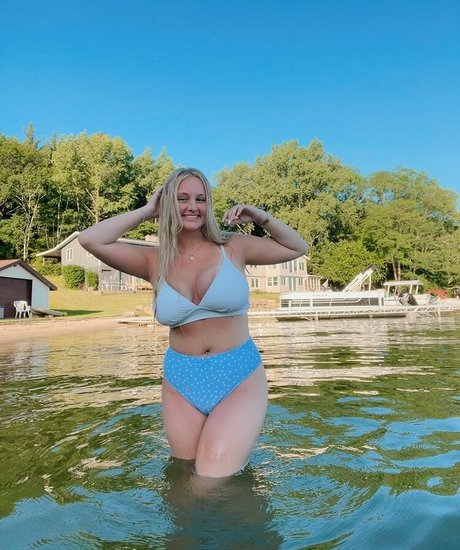 Anya Marie photo 64