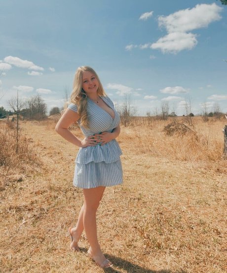 Anya Marie photo 97