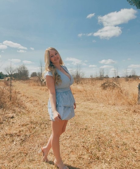 Anya Marie photo 100