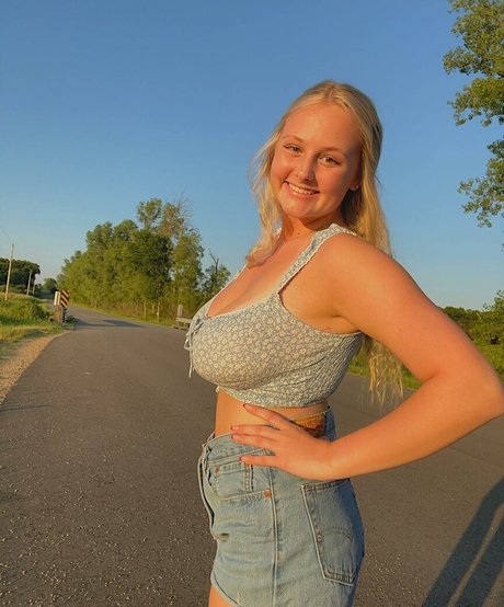 Anya Marie photo 144