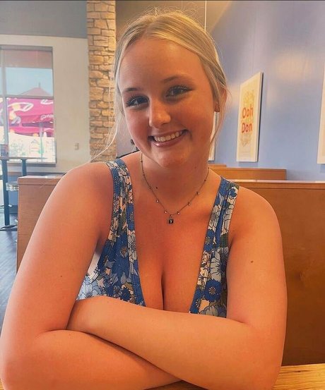 Anya Marie photo 147